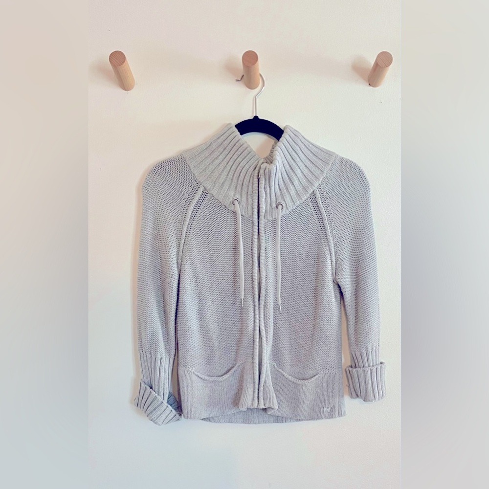 American Eagle cropped zip cardigan